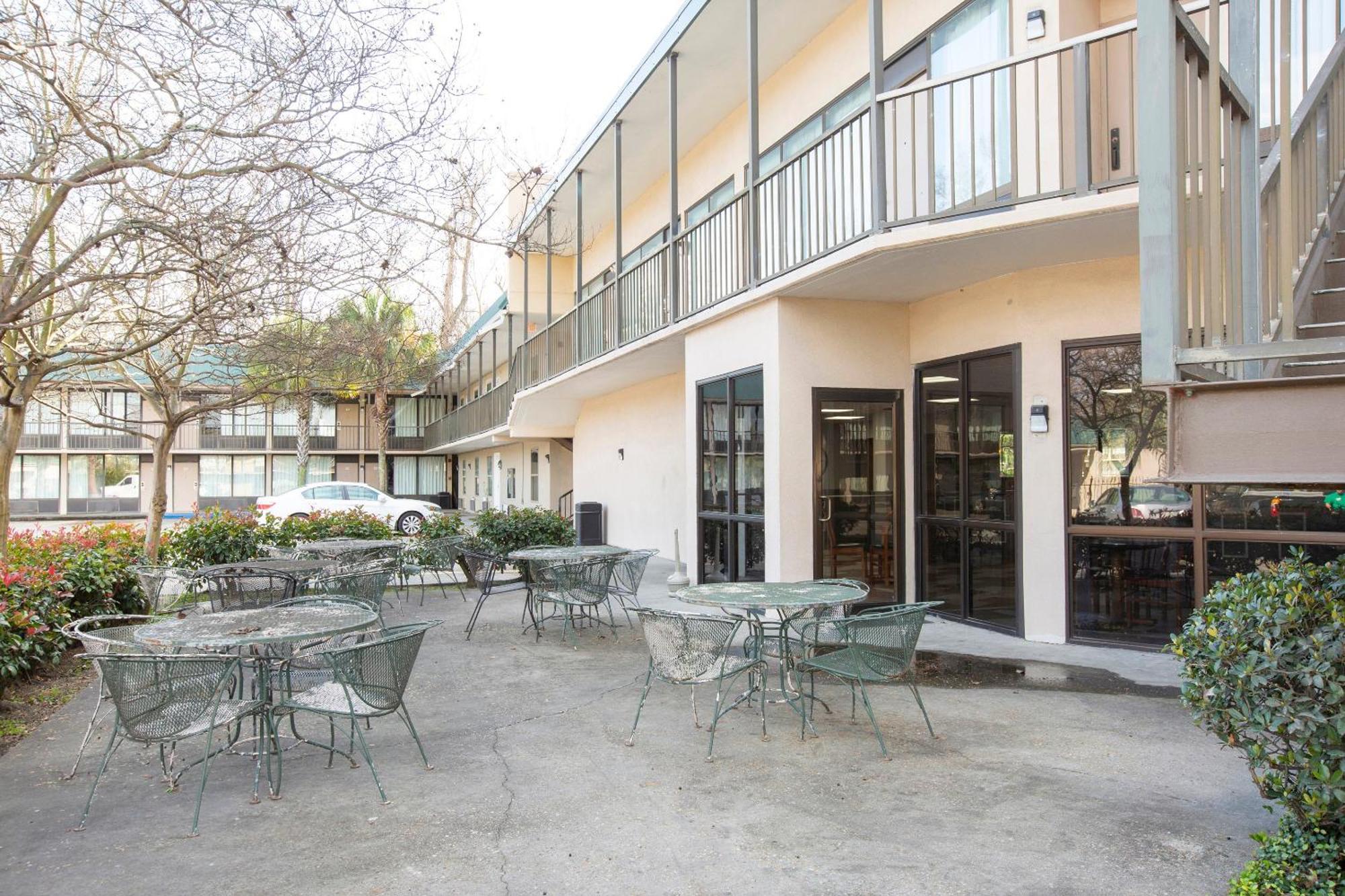 Oyo Hotel Port Allen La I-10 West Eksteriør bilde